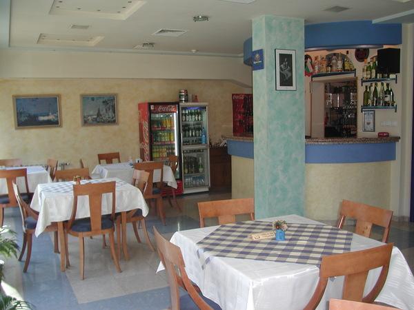 Hotel Astoria Burgas Exterior photo